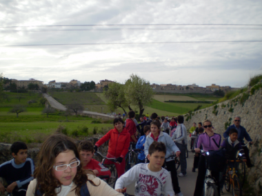 Èxit de la passejada amb bicicleta solidària per Haití