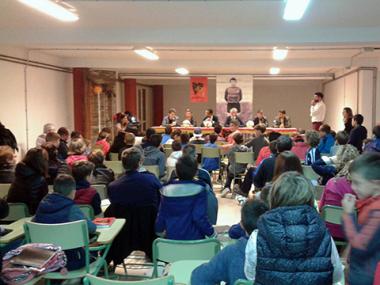 Visita dels jugadors del RC Mallorca a Muro	