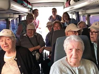 Els nostres majors de la Residència Reina Sofia van anar ahir d'excursió al Safari Zoo Sa Coma