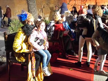 Cabalgata Muro