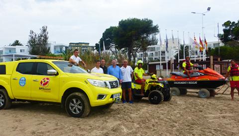 EL SERVICIO PUBLICO DE SALVAMENTO DE PLATGES DE MURO PRESENTA SUS NUEVOS VEHICULOS Y EMBARCACIÓN.